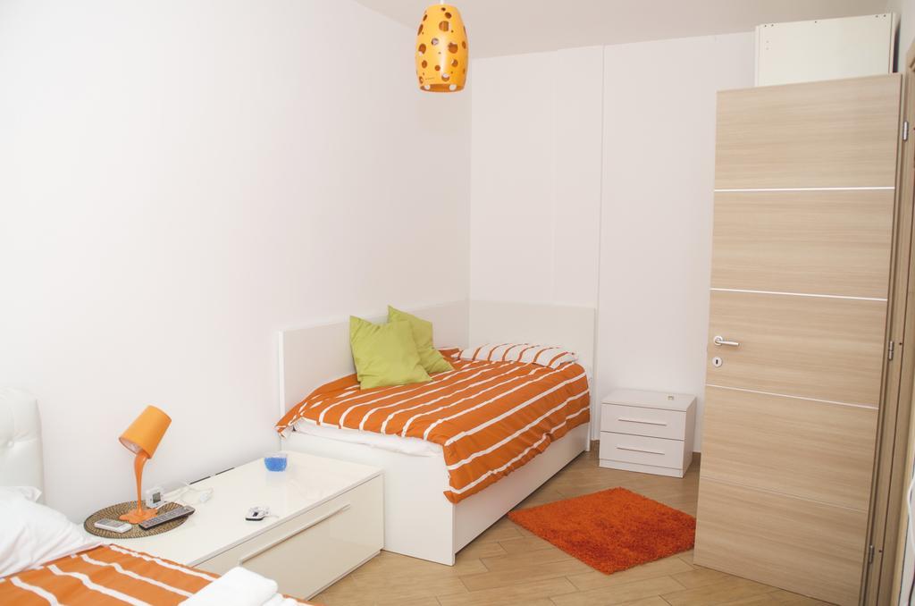 Sun Garden L.T. Apartment Fiumicino Exterior photo